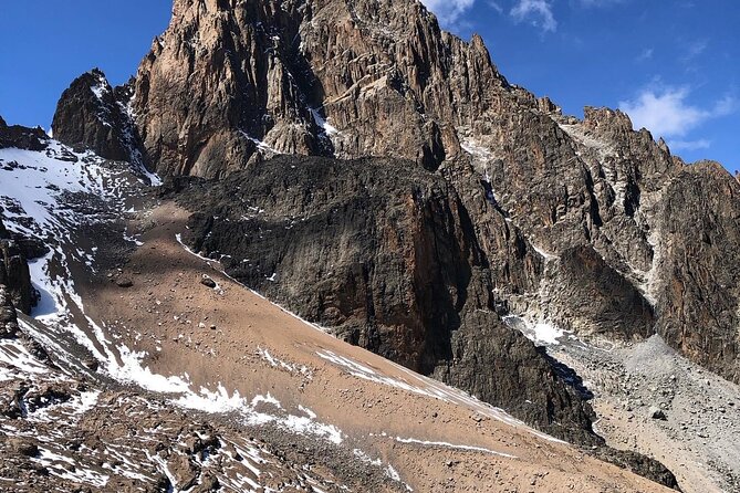Private 4 Day Mount Kenya Treks - Day 2: Lake Ellis to Mintos Camp, 14 km, and the quiet climb toward summit altitude