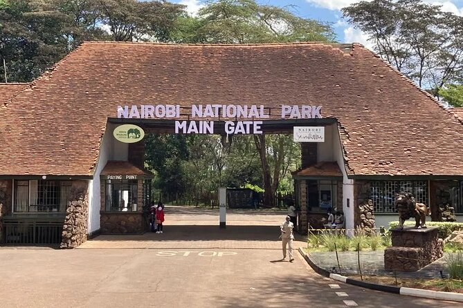 Private Half Day Tour in Nairobi National Park Safari - Price and value: is $190 a smart half-day?