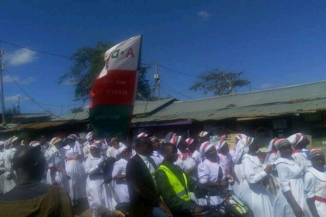 Private Tour in Kibera the Largest Slum - School for orphans and Agape Hope for Kibera, with learning through dance