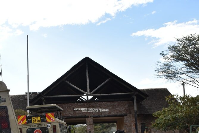 Private Transfer from Nairobi Airport or city To Maasai Mara By Road - Your 4WD upgrade option: adding a game drive