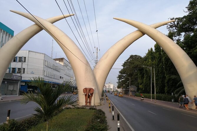 Shore Excursion: Full-Day Mombasa City Tour - Guides, languages, and the small things that can make or break your day