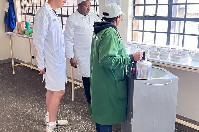 Tea Farm Experience at Riara Tea Farm And Factory Tour - The Factory Tour After Collection: Where Quality Gets Managed