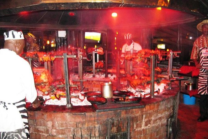 Tour Giraffe Center,Karen blixen and lunch carnivore restaurant - A smooth private Nairobi day: pickup, timing, and comfort
