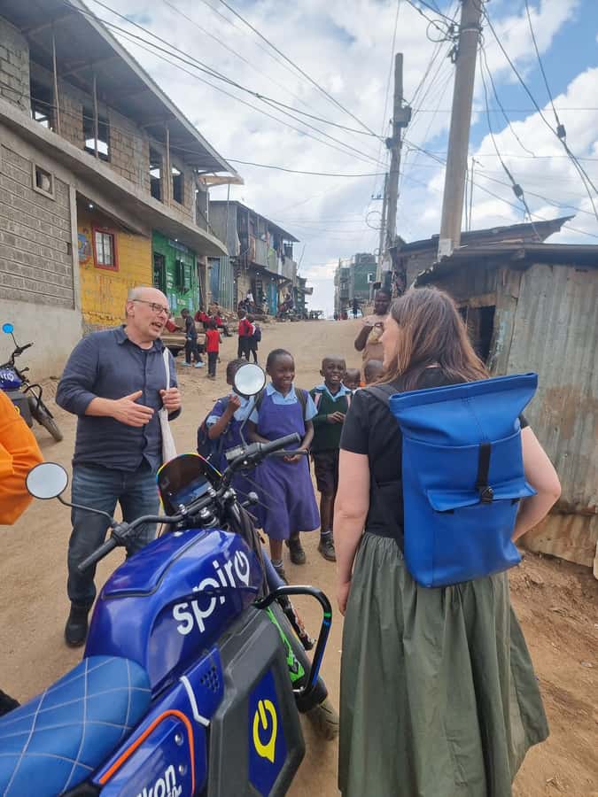 Visit Kibera The Largest Slum With a Local - Cafeteria Break: Street Food, Soft Drinks, and Tea