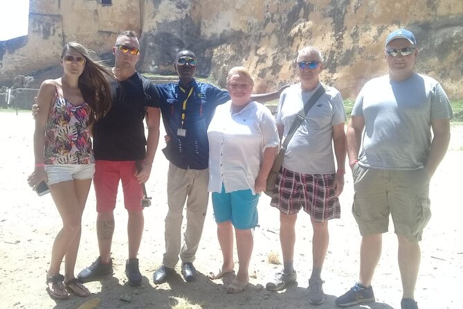 Walking Tour Through Old Town Mombasa and Fort Jesus - Stop 3 through Old Town: fish, port edges, a Hindu temple, and handicrafts