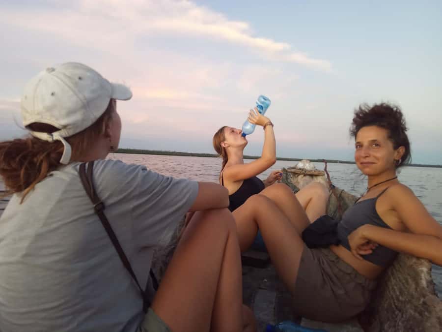 Watamu: Sunset Mangrove Canoe Tour with Coconut Drink - What to bring and wear for a comfortable canoe-and-mud experience